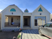 Satılır 3 otaqlı 140 m2 həyət evi Binə