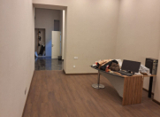 İcarəyə verilir 2 otaqlı 60 m2 ofis Sahil m.