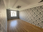 Satılır 2 otaqlı 60 m2 köhnə tikili Həzi Aslanov m.