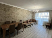 Satılır 2 otaqlı 40 m2 köhnə tikili Xalqlar Dostluğu m.