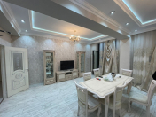 İcarəyə verilir 3 otaqlı 140 m2 yeni tikili Ağ şəhər