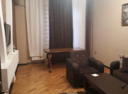 İcarəyə verilir 3 otaqlı 140 m2 yeni tikili Memar Əcəmi m.