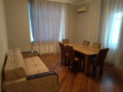 İcarəyə verilir 3 otaqlı 100 m2 yeni tikili Həzi Aslanov m.