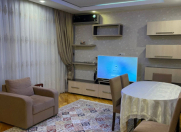 İcarəyə verilir 2 otaqlı 57 m2 yeni tikili Əhmədli m.