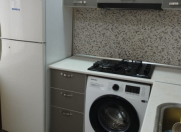 Satılır 3 otaqlı 75 m2 köhnə tikili İnşaatçılar m.