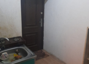 İcarəyə verilir 2 otaqlı 45 m2 köhnə tikili Gənclik m.