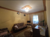Satılır 3 otaqlı 2.3 m2 həyət evi Biləcəri