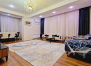 Satılır 3 otaqlı 127 m2 yeni tikili Badamdar