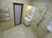 Satılır 3 otaqlı 95 m2 yeni tikili İnşaatçılar m.