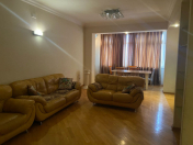 İcarəyə verilir 4 otaqlı 140 m2 yeni tikili 3 mkr