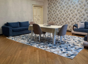 İcarəyə verilir 4 otaqlı 180 m2 yeni tikili Nizami m.