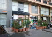 Satılır 2 otaqlı 300 m2 obyekt İnşaatçılar m.