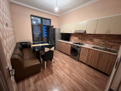 İcarəyə verilir 1 otaqlı 50 m2 yeni tikili 28 May m.