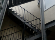 İcarəyə verilir 2 otaqlı 35 m2 köhnə tikili İçəri Şəhər m.