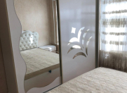 İcarəyə verilir 2 otaqlı 60 m2 köhnə tikili 7 mkr