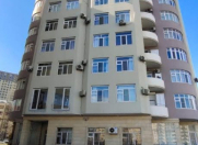 Satılır 4 otaqlı 200 m2 yeni tikili İnşaatçılar m.