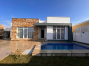 Satılır 4 otaqlı 140 m2 həyət evi Mərdəkan