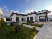 Satılır 4 otaqlı 240 m2 həyət evi Mərdəkan