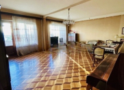 Satılır 5 otaqlı 121 m2 köhnə tikili Gənclik m.
