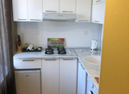 İcarəyə verilir 1 otaqlı 35 m2 köhnə tikili İzmir parkı