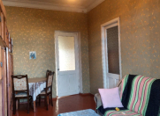 Satılır 2 otaqlı 55 m2 köhnə tikili Badamdar