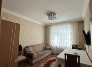 Satılır 5 otaqlı 110 m2 köhnə tikili Əhmədli m.