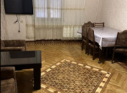 İcarəyə verilir 3 otaqlı 100 m2 köhnə tikili Nəriman Nərimanov m.