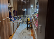 Satılır 2 otaqlı 60 m2 köhnə tikili Həzi Aslanov