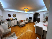 Satılır 2 otaqlı 50 m2 köhnə tikili Gənclik m.