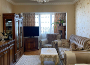 Satılır 3 otaqlı 90 m2 köhnə tikili 9 mkr