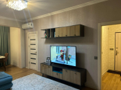 Satılır 2 otaqlı 60 m2 köhnə tikili 3 mkr