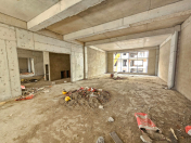 Satılır 1 otaqlı 478 m2 obyekt Gənclik m.