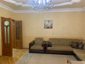 Satılır 4 otaqlı 160 m2 yeni tikili Nəriman Nərimanov m.