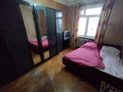 İcarəyə verilir 2 otaqlı 54 m2 köhnə tikili 8 km