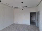 Satılır 2 otaqlı 62 m2 yeni tikili 28 May m.