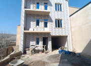 Satılır 4 otaqlı 225 m2 həyət evi Lökbatan