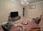 Satılır 4 otaqlı 100 m2 köhnə tikili Həzi Aslanov m.