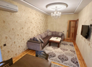 Satılır 3 otaqlı 70 m2 köhnə tikili 8 mkr