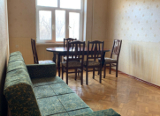 İcarəyə verilir 4 otaqlı 75 m2 köhnə tikili Həzi Aslanov m.