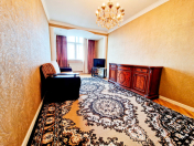 İcarəyə verilir 3 otaqlı 100 m2 köhnə tikili Qara Qarayev m.