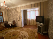 Satılır 1 otaqlı 45 m2 köhnə tikili 9 mkr