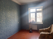 Satılır 4 otaqlı 90 m2 köhnə tikili 7 mkr