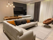 İcarəyə verilir 3 otaqlı 110 m2 yeni tikili 28 May m.