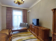 Satılır 3 otaqlı 75 m2 köhnə tikili Altes Plaza