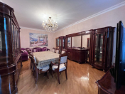 İcarəyə verilir 3 otaqlı 135 m2 yeni tikili Xətai r.