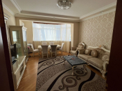 İcarəyə verilir 3 otaqlı 130 m2 yeni tikili 28 May m.