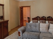 İcarəyə verilir 3 otaqlı 140 m2 yeni tikili 28 May m.