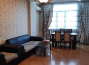 İcarəyə verilir 3 otaqlı 140 m2 yeni tikili Rəssamlıq Akademiyası