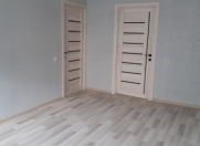 Satılır 2 otaqlı 45 m2 köhnə tikili Gənclik m.