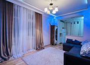 Satılır 2 otaqlı 45 m2 köhnə tikili Zərifə Əliyeva adına park